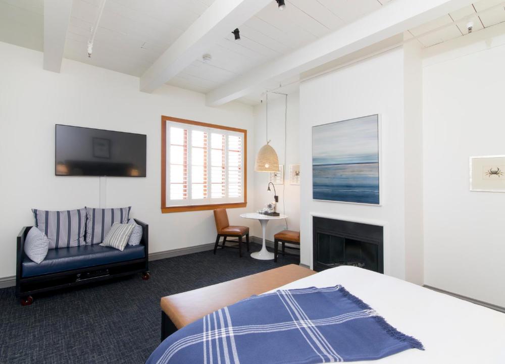 King Room interior